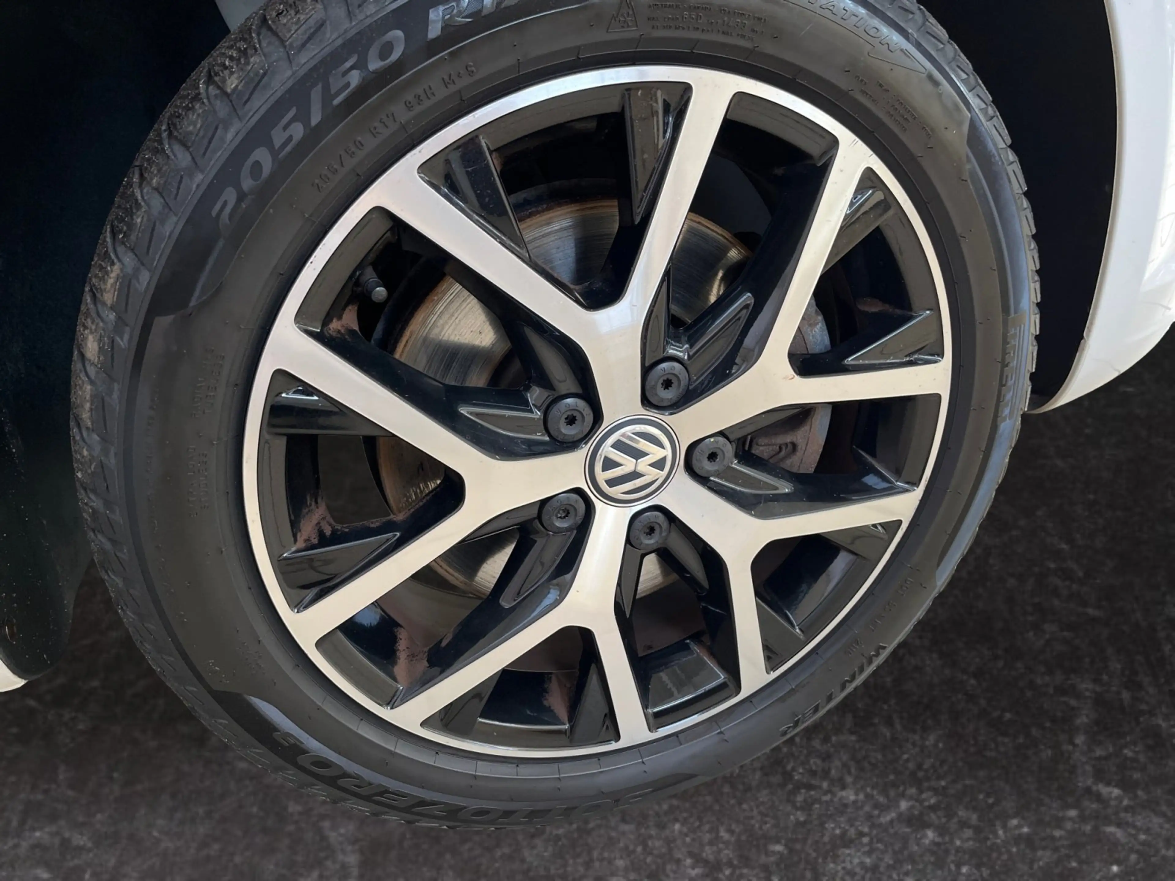 Volkswagen Caddy Kombi Highline 2.0 TDI DSG 7Sitzer BiXenon — photo 15