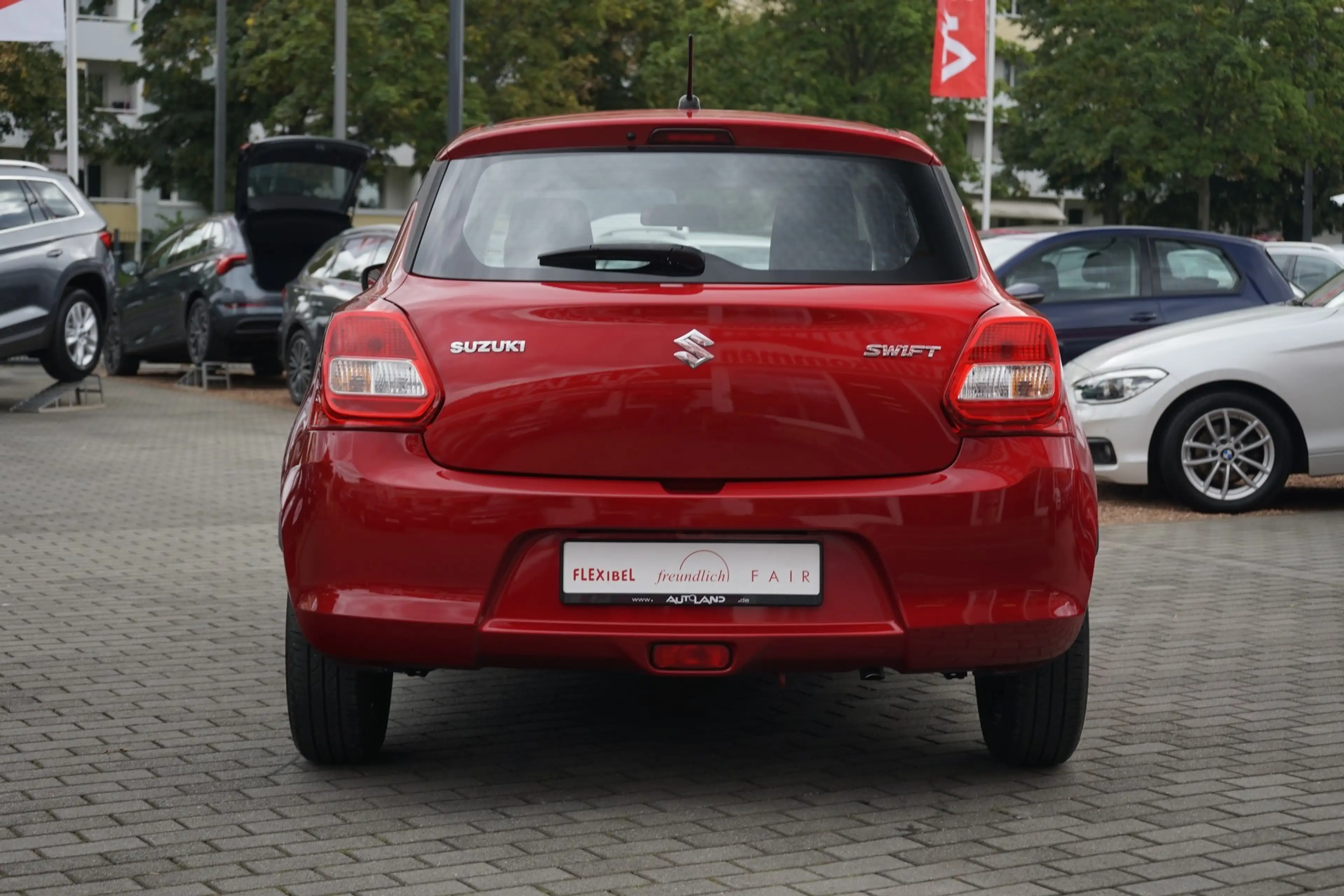 Suzuki Swift 1.2 4x4 Comfort Tagfahrlicht Kamera USB — photo 4