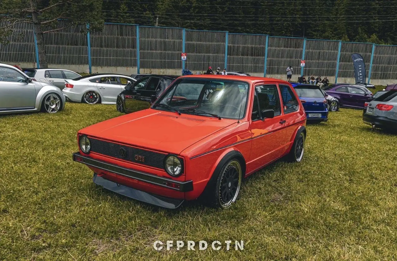 Volkswagen Golf GTI, foto 2