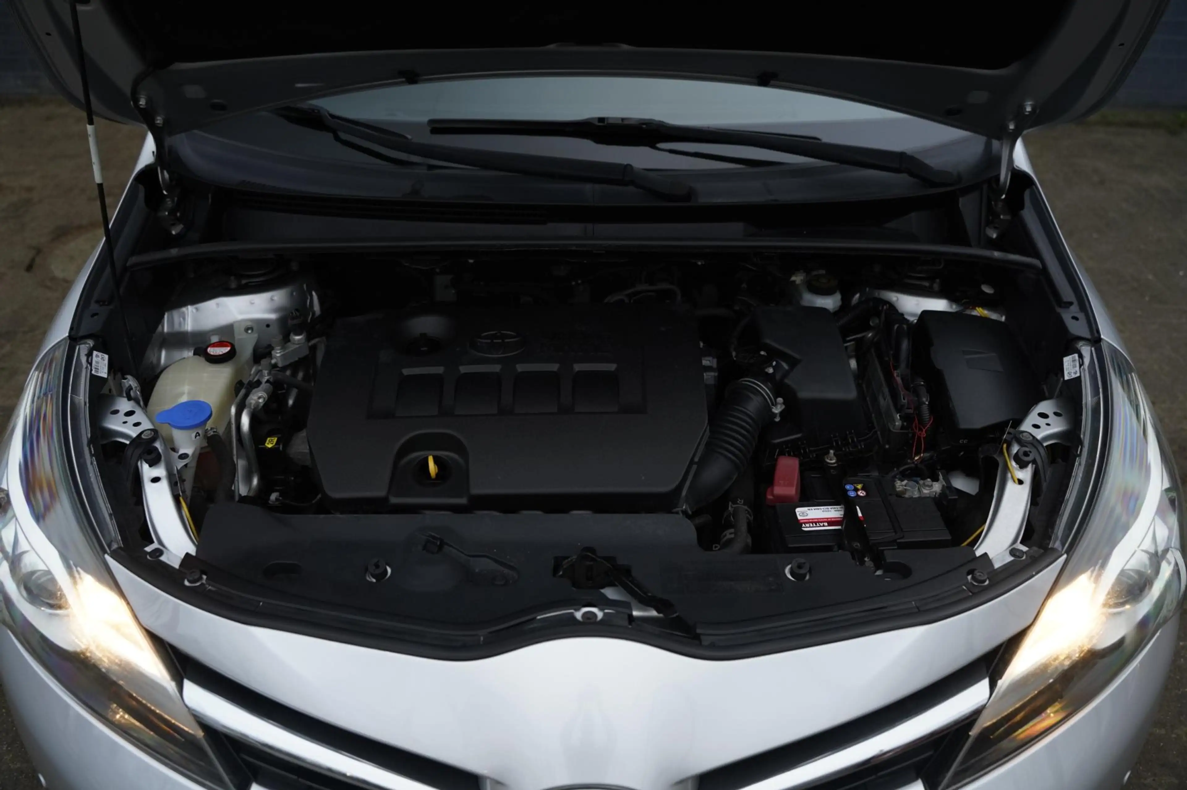 Toyota Verso 1.8 Active, Dakraam, Dealer Onderhouden, NAP — photo 15