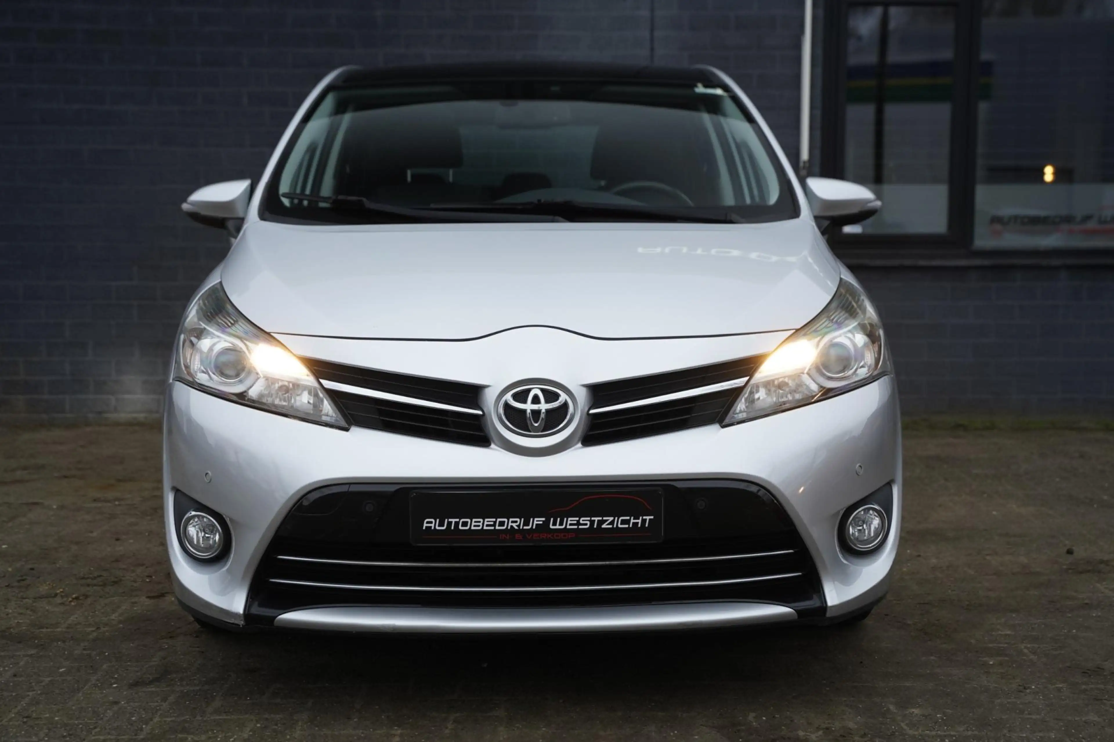 Toyota Verso 1.8 Active, Dakraam, Dealer Onderhouden, NAP — photo 14