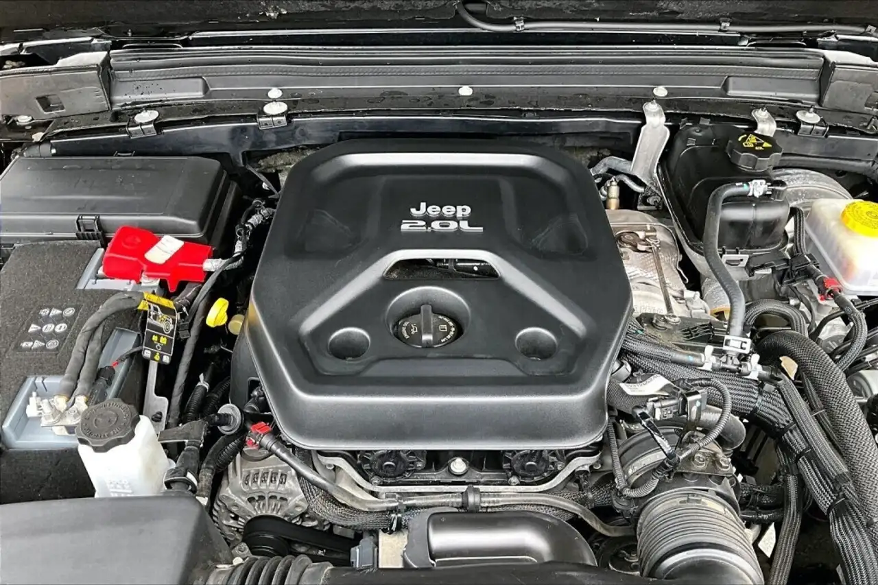 Jeep Wrangler снимка Jeep Wrangler