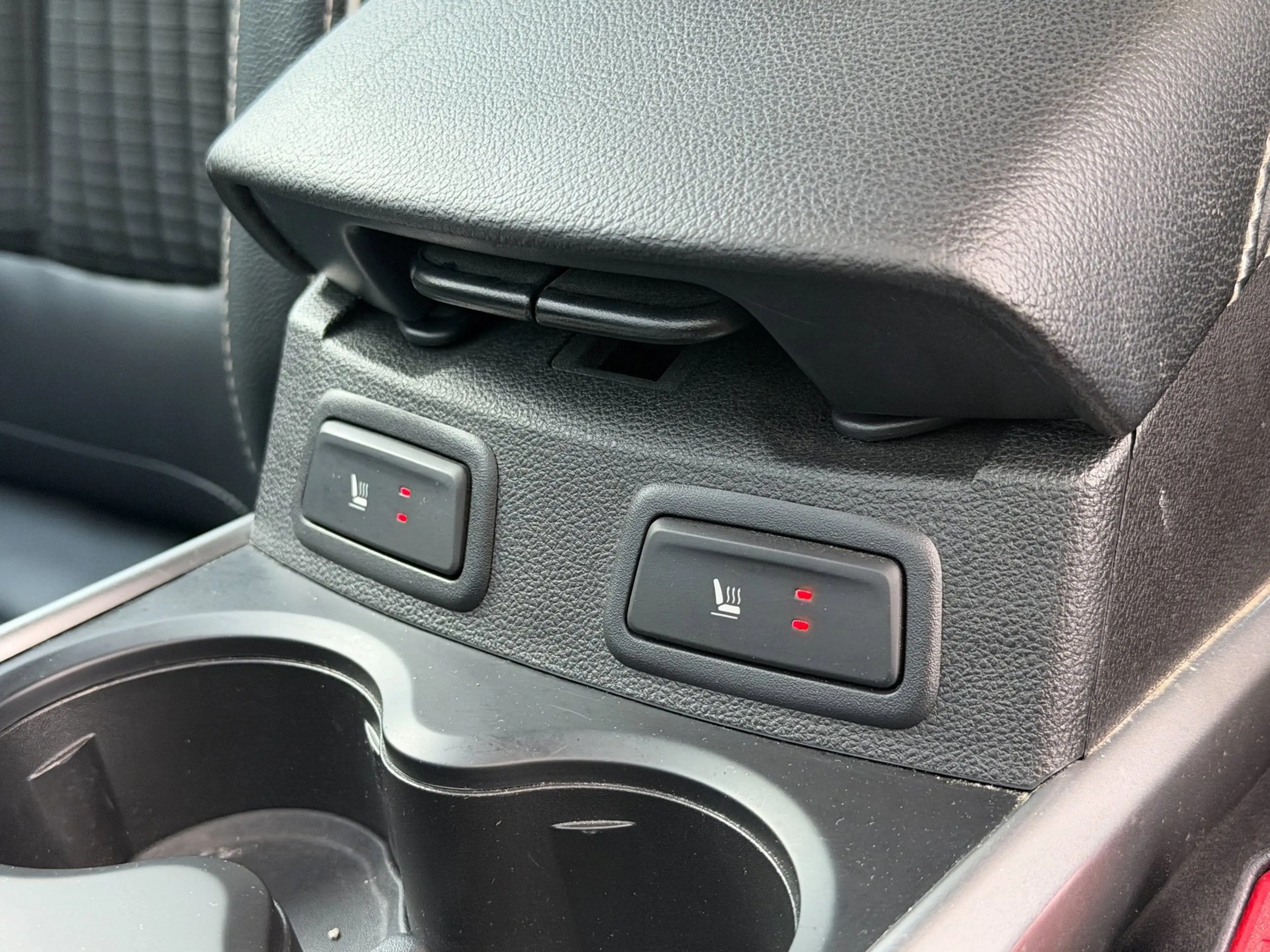 Renault Kadjar 1.6 TCe Bose|CAMERA|STOELVERWARMING|19" — photo 14