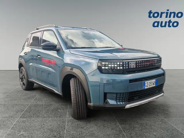 Fiat Grande Panda Hybrid La Prima