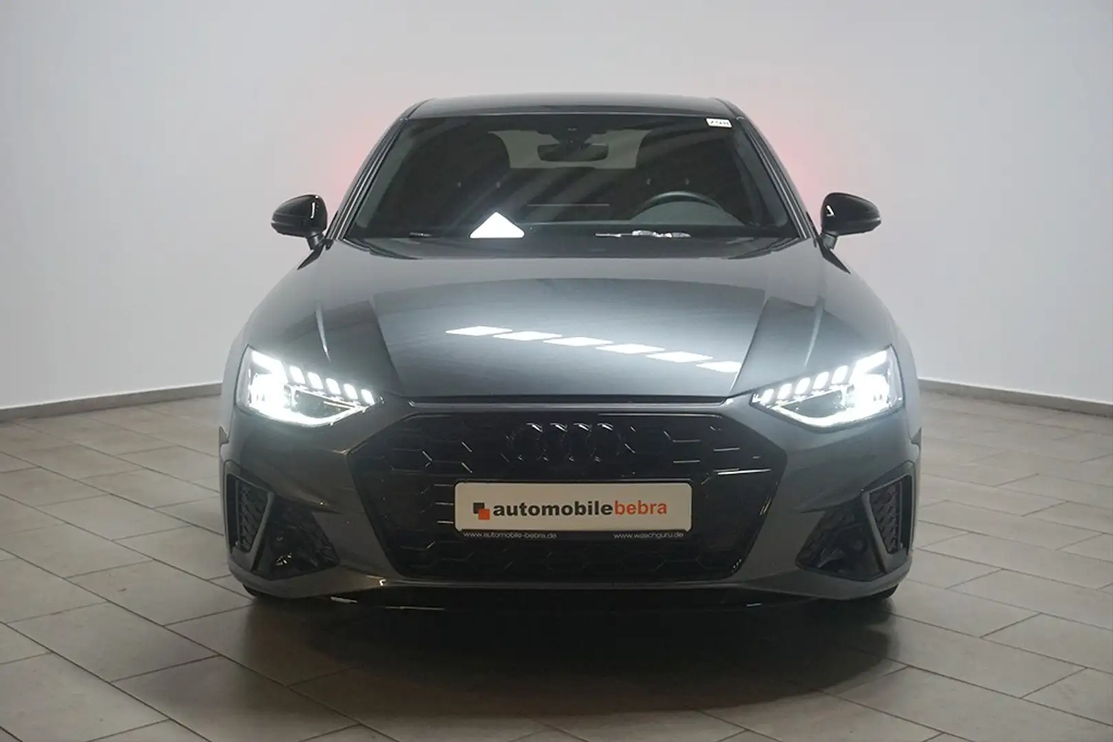 Audi A4 40TDI S-Tronic 2xS-Line Virtual AHK Navi Grau - 2