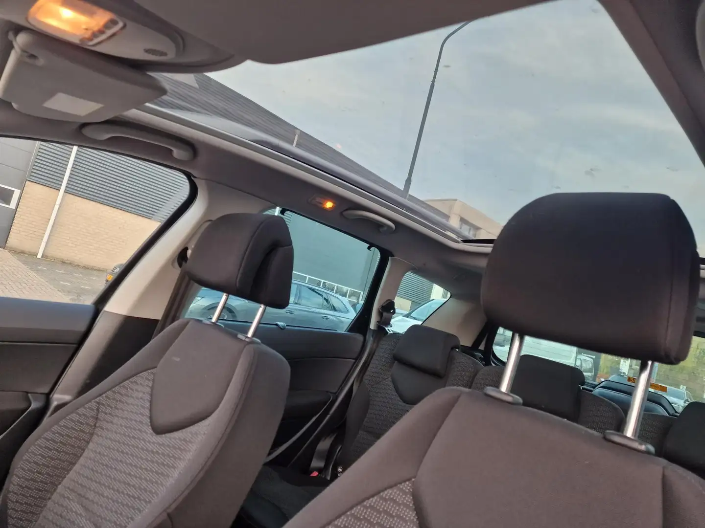 Peugeot 308 SW 1.6 VTi XT PANORMA CRUISE 2 X SLEUTELS Schwarz - 2