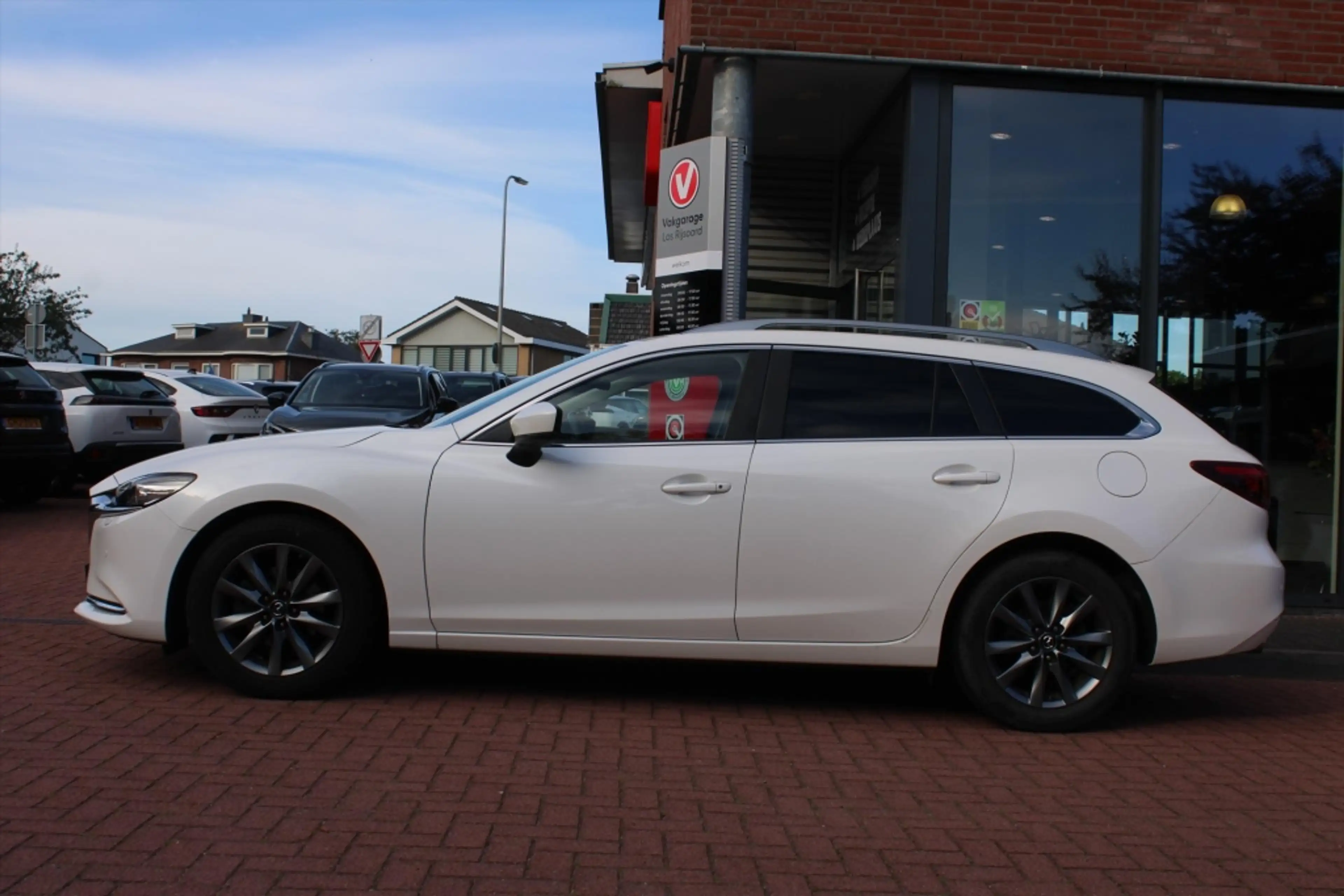 Mazda 6 2.0 SKYACTIV-G Aut.*Business* | Kanon! |Carplay | — photo 2