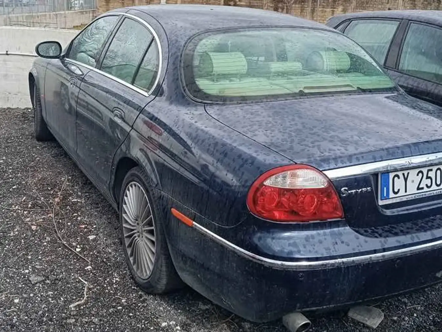 Jaguar S-Type S-Type II 2005 2.7d V6 Executive auto Modrá - 2