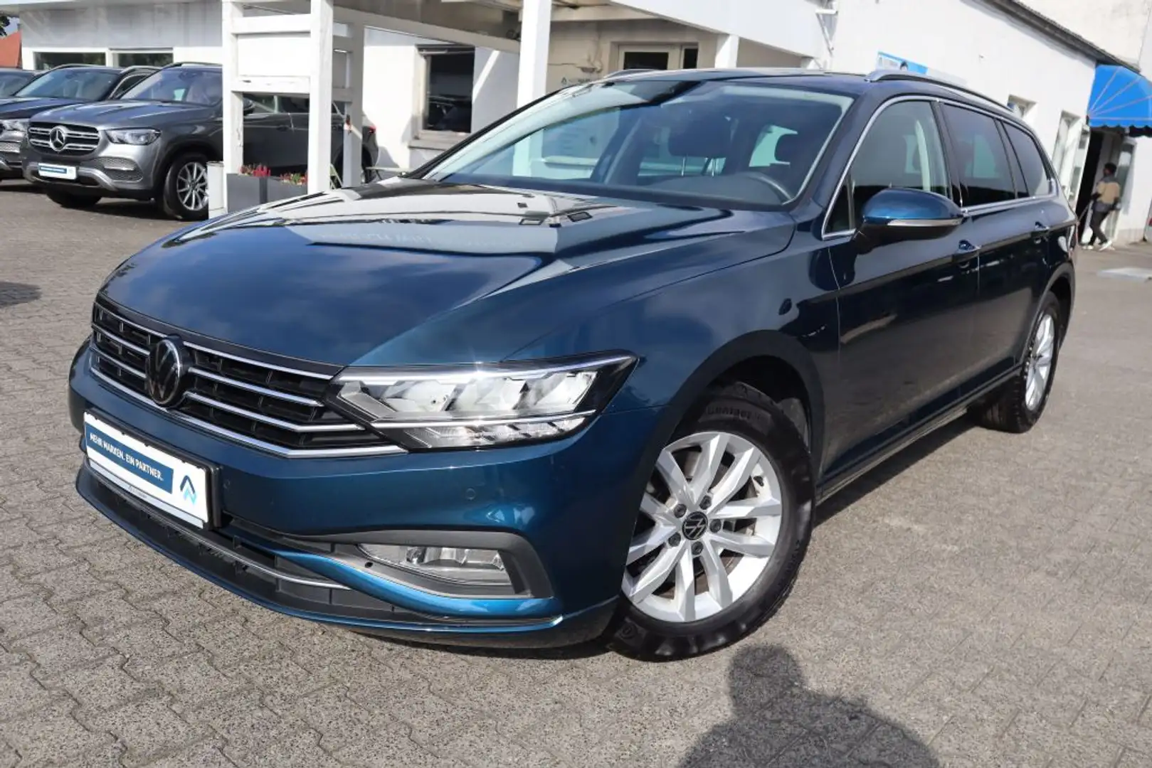 Volkswagen Passat Variant 2.0 TDI SCR DSG Business|R-KAM|NAVI| - 1