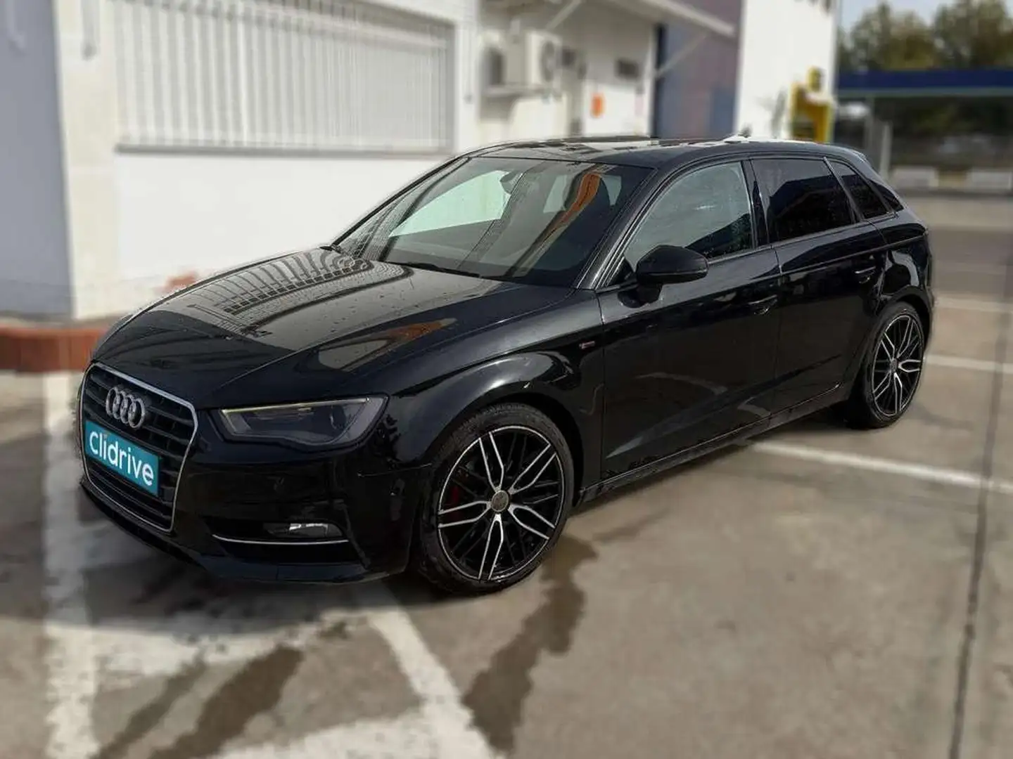 Audi A3 Sportback 2.0TDI Attraction EEL S-T 150 Noir - 2