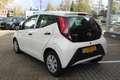 Toyota Aygo X X-FUN 5-DEURS 4-S BANDEN AIRCO EL-RAMEN BLUETOOTH Weiß - thumbnail 2