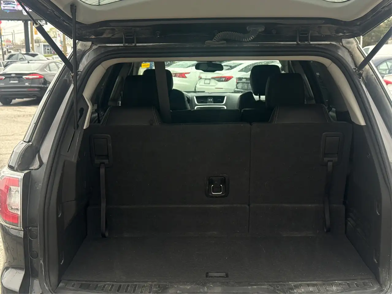 GMC Acadia снимка GMC Acadia
