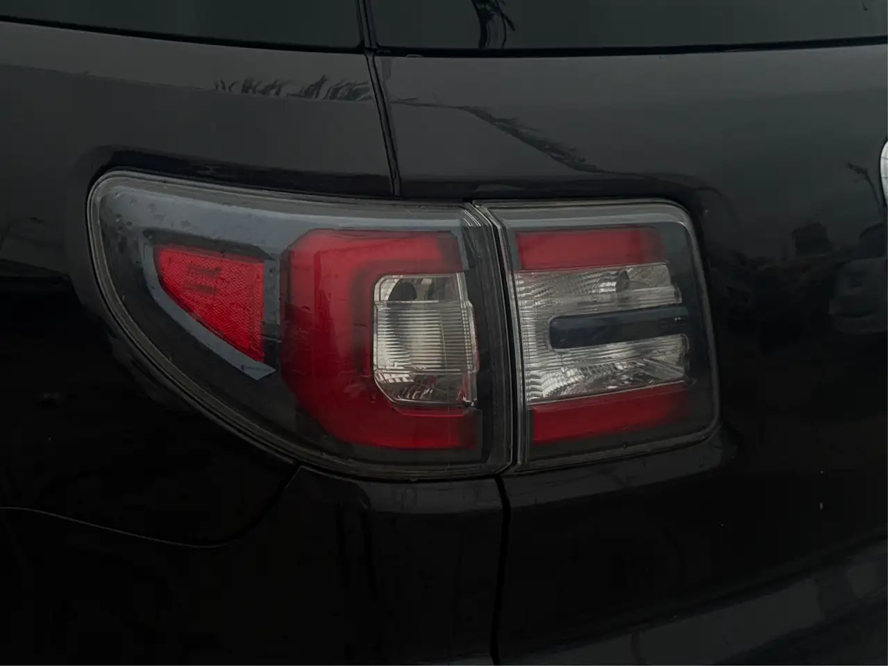 GMC Acadia снимка GMC Acadia