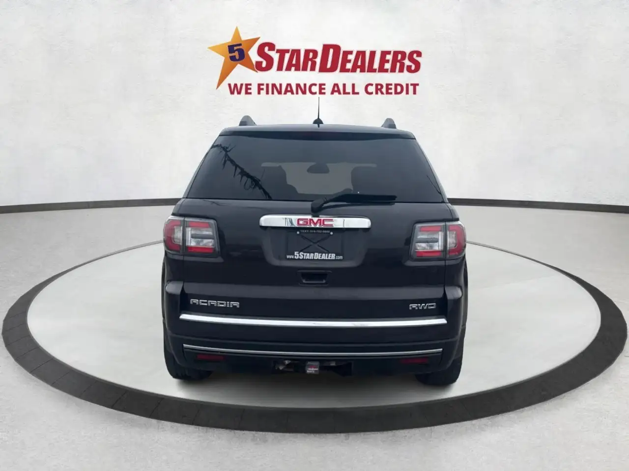 GMC Acadia снимка GMC Acadia