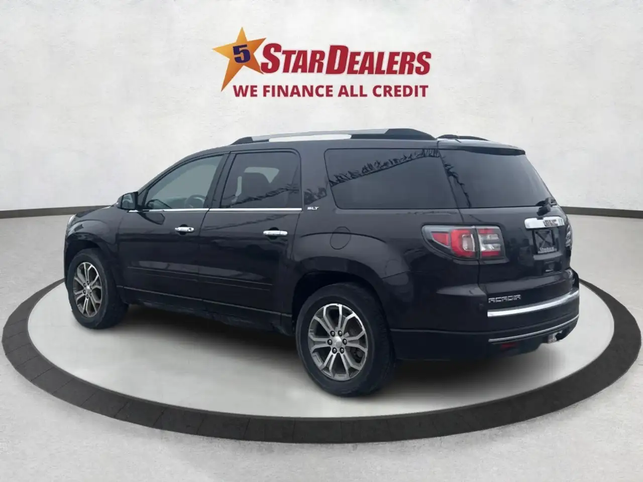 GMC Acadia снимка GMC Acadia