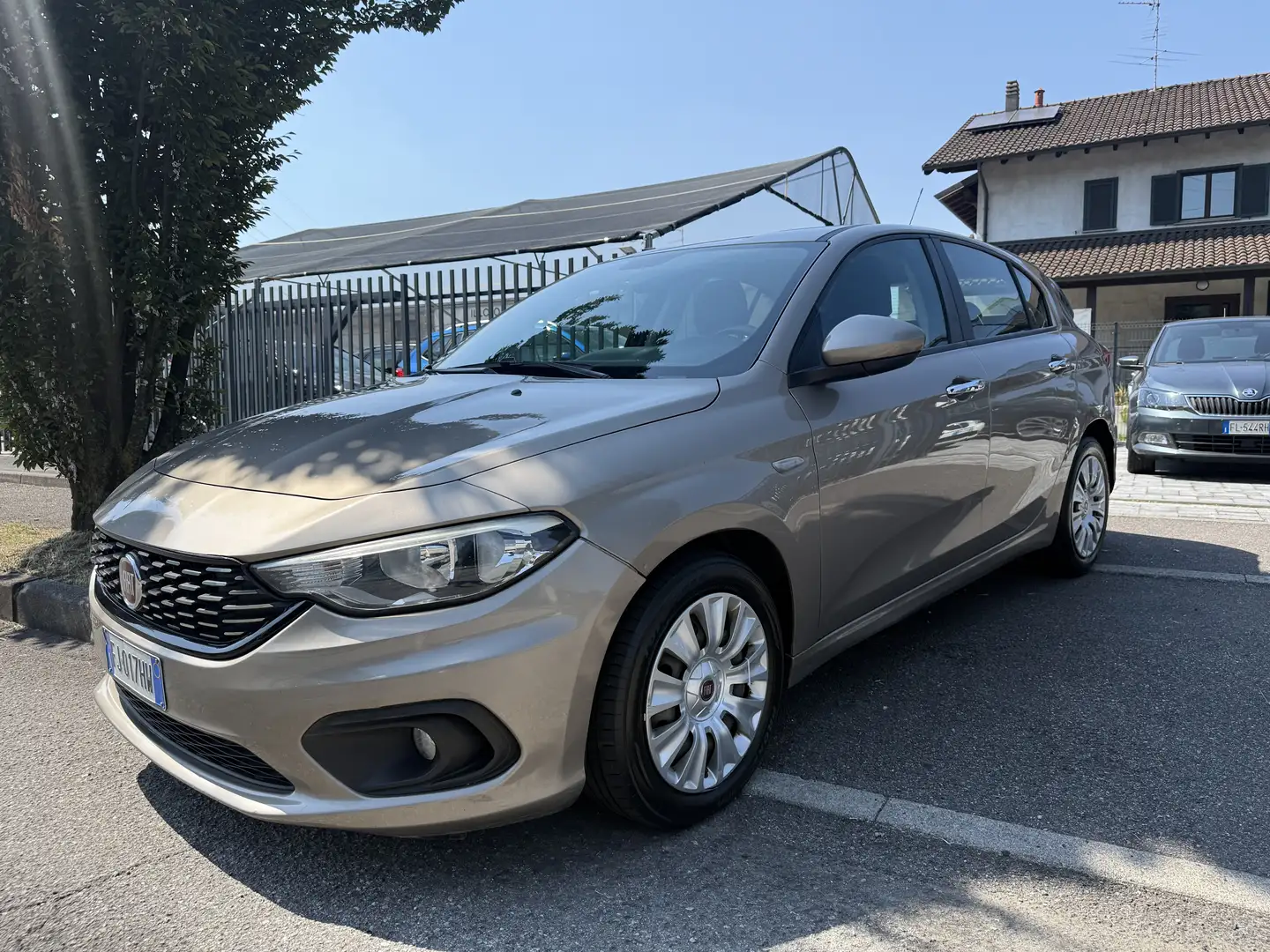 Fiat Tipo 5p 1.3 mjt Business s Oro - 2