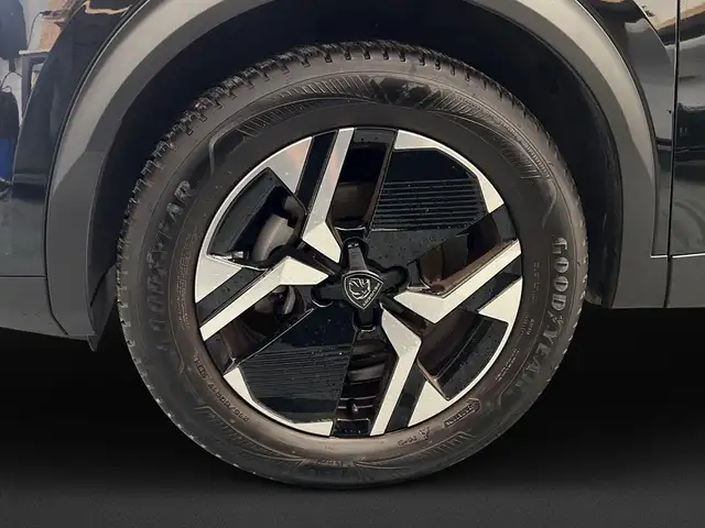 Peugeot 2008 view 8