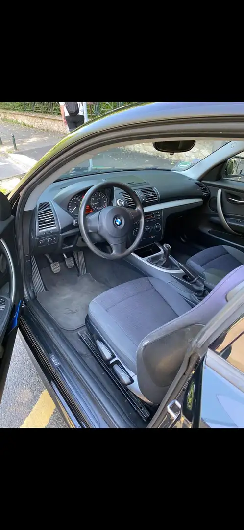 BMW 116 116i 122 ch Confort Noir - 2