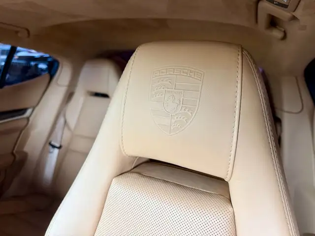 Porsche Panamera view 7