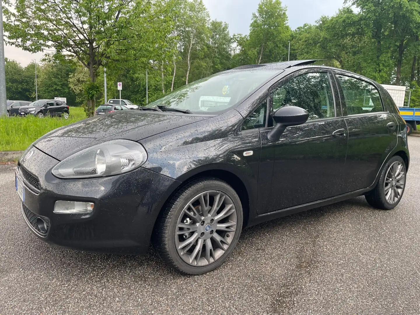 Fiat Punto 1.3 MJT II 75 CV 5 porte*Doppio Tetto*Neopatentati Grigio - 2