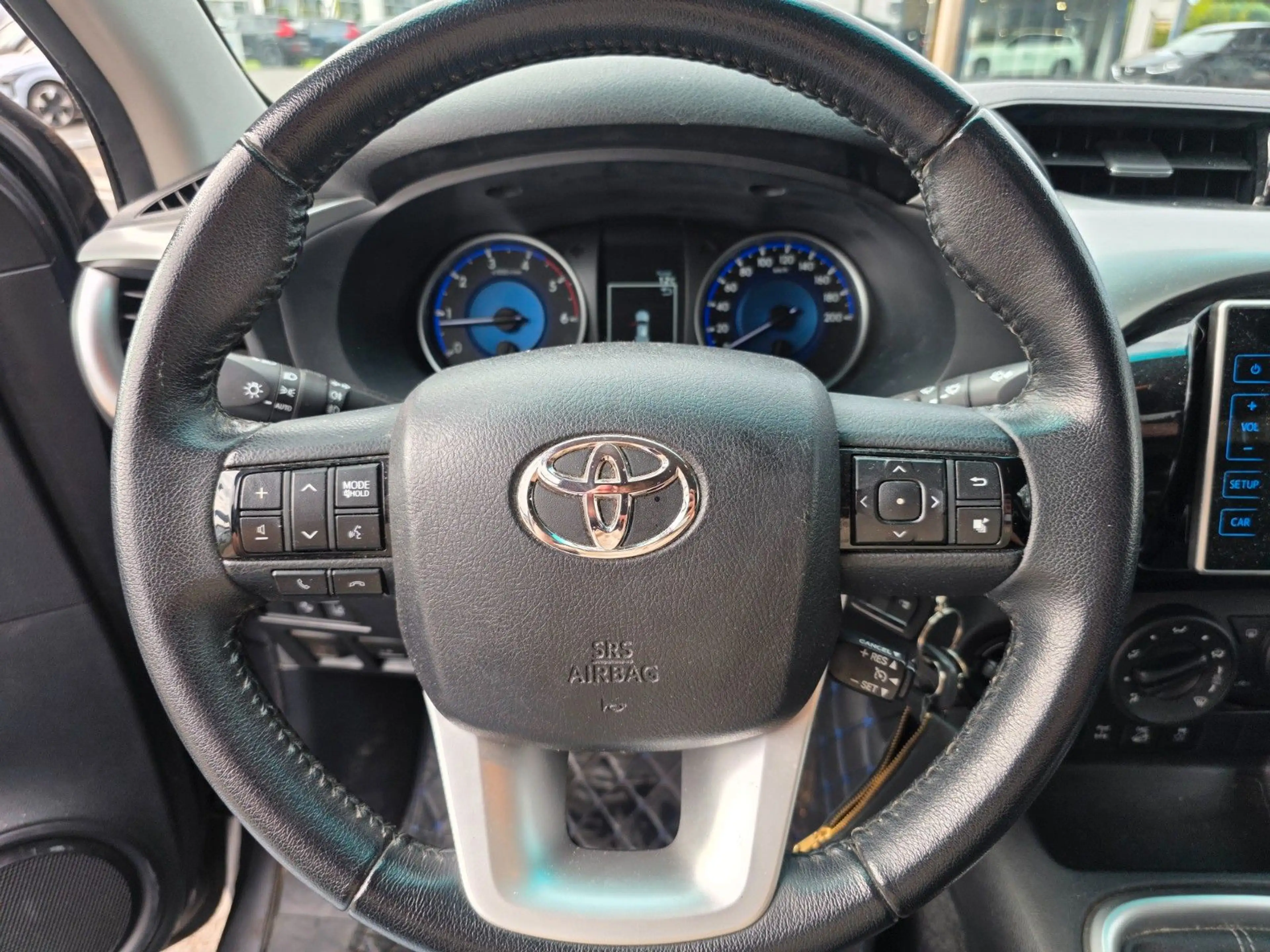 Toyota Hilux Double Cab Comfort 4x4 *DAB*Klima*RFK*AHZV — photo 10
