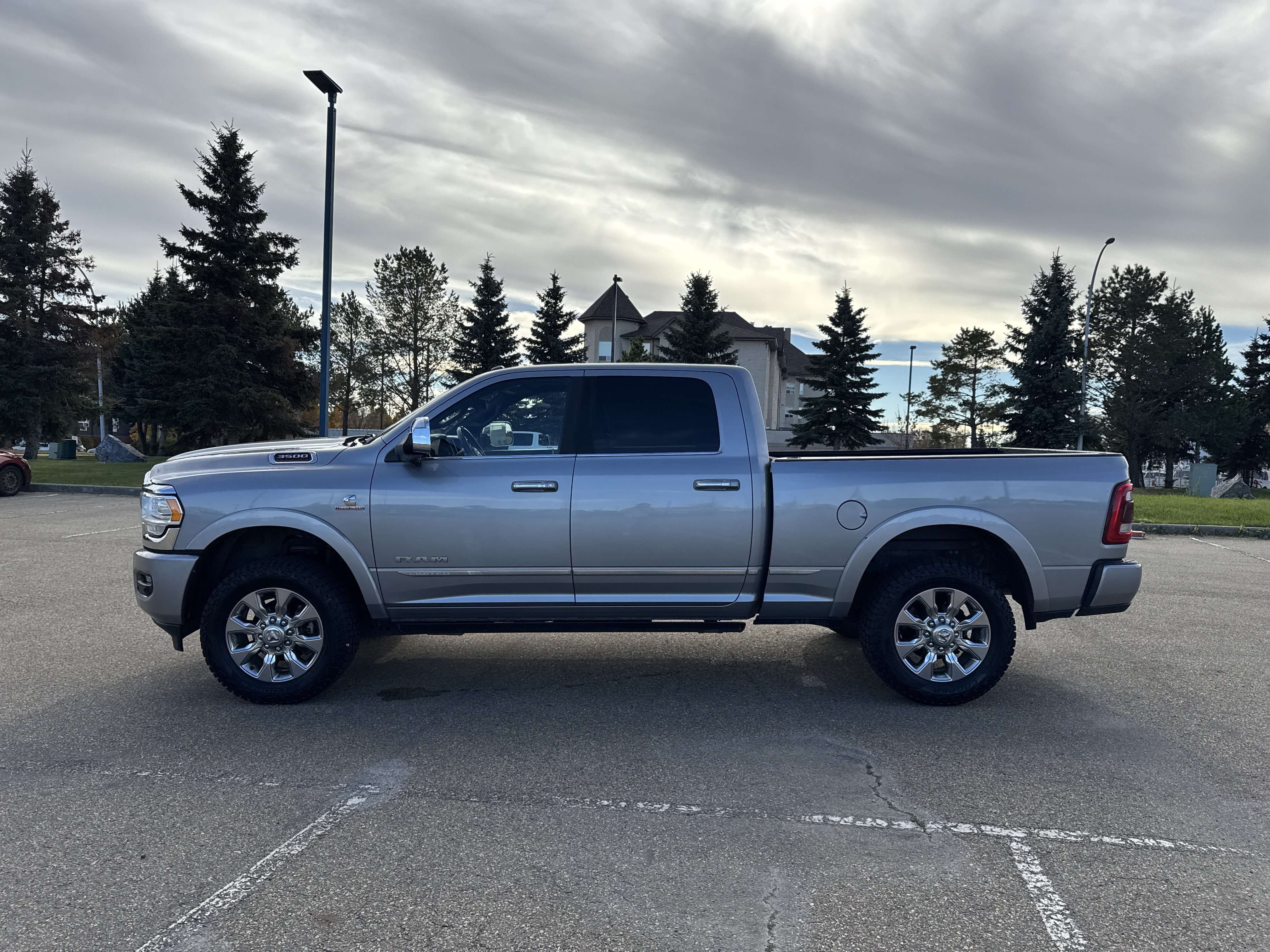 2021 RAM 3500