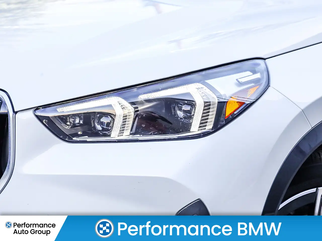 BMW X1 снимка BMW X1