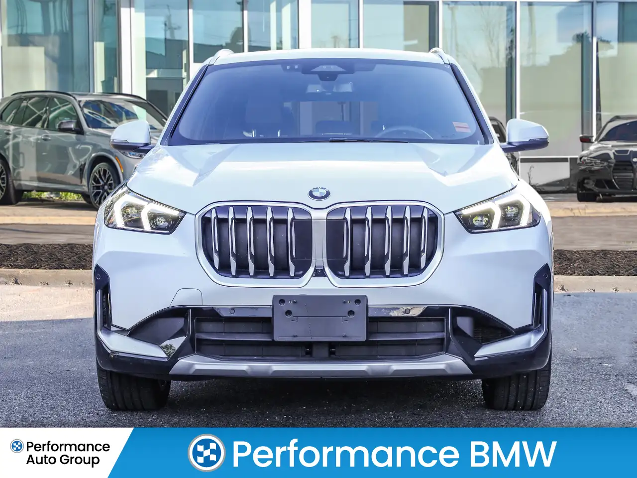 BMW X1 снимка BMW X1