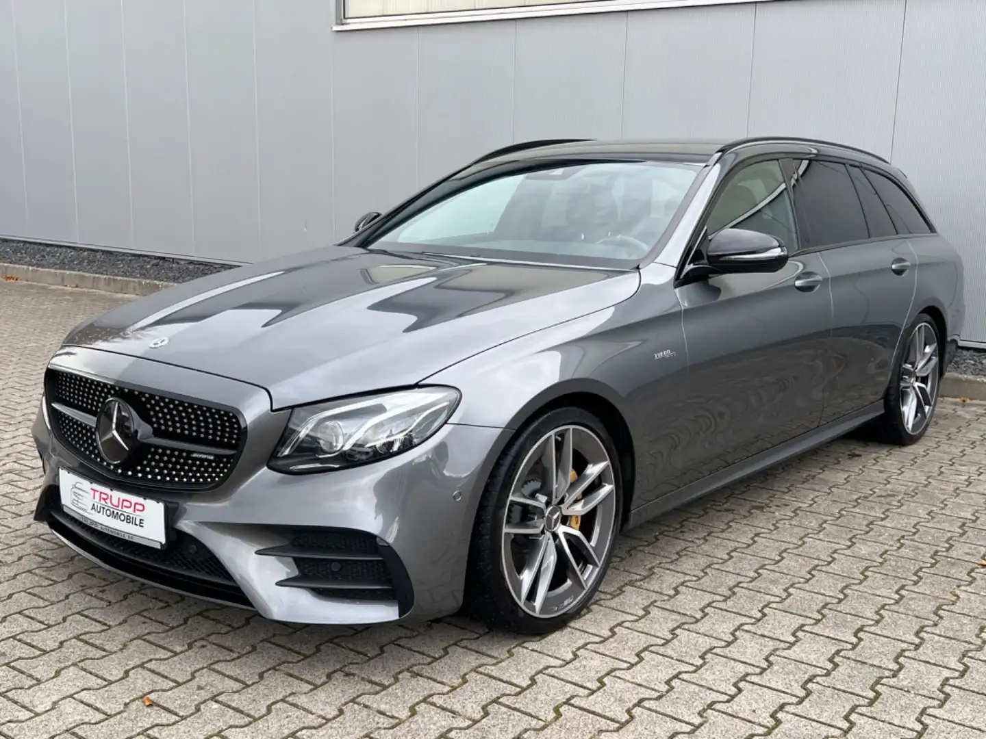 Mercedes-Benz E 53 AMG E53 AMG 4Matic+/PERFOMANCE-AGA/MULTIBEAM/4xSHZ Grau - 2