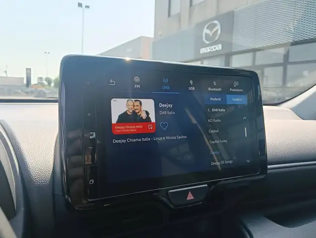 Toyota Yaris view 17