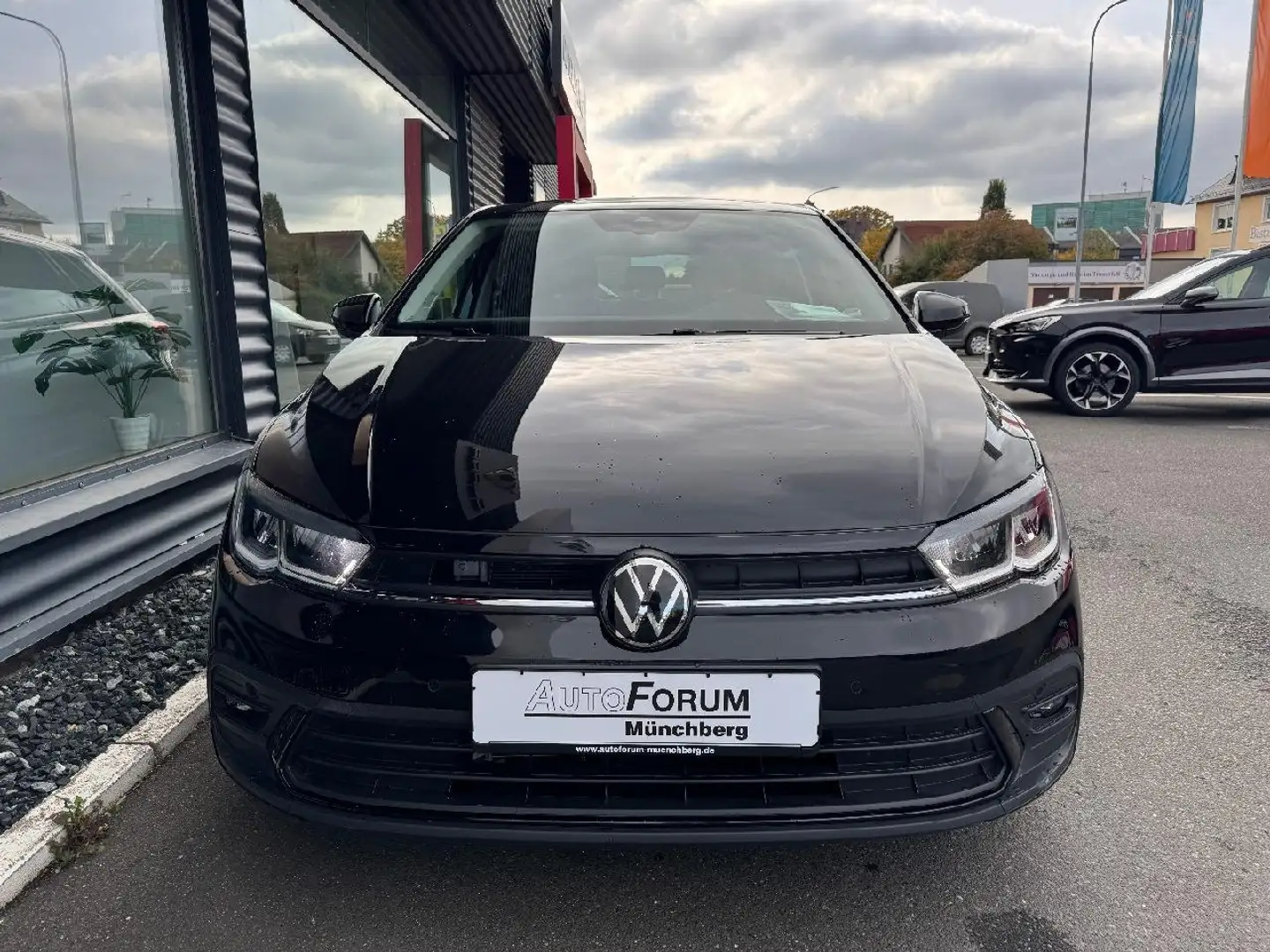 Volkswagen Polo Polo Move 1.0TSI 95PS *Navi*LED*SHZ*CarPlay*DAB+* Noir - 2