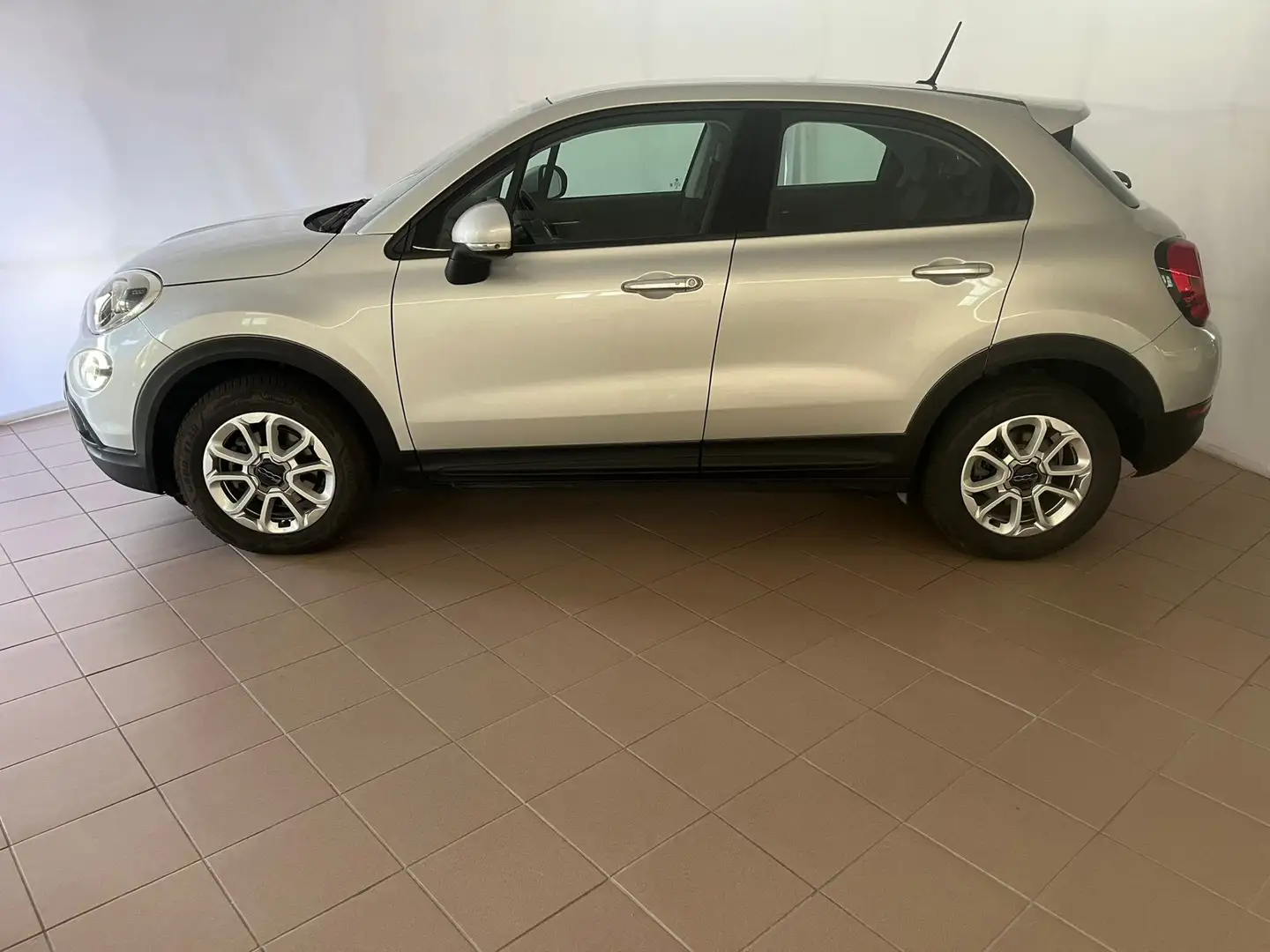 Fiat 500X 500 X 2018 1.6 mjt Business 4x2 120cv Zilver - 2
