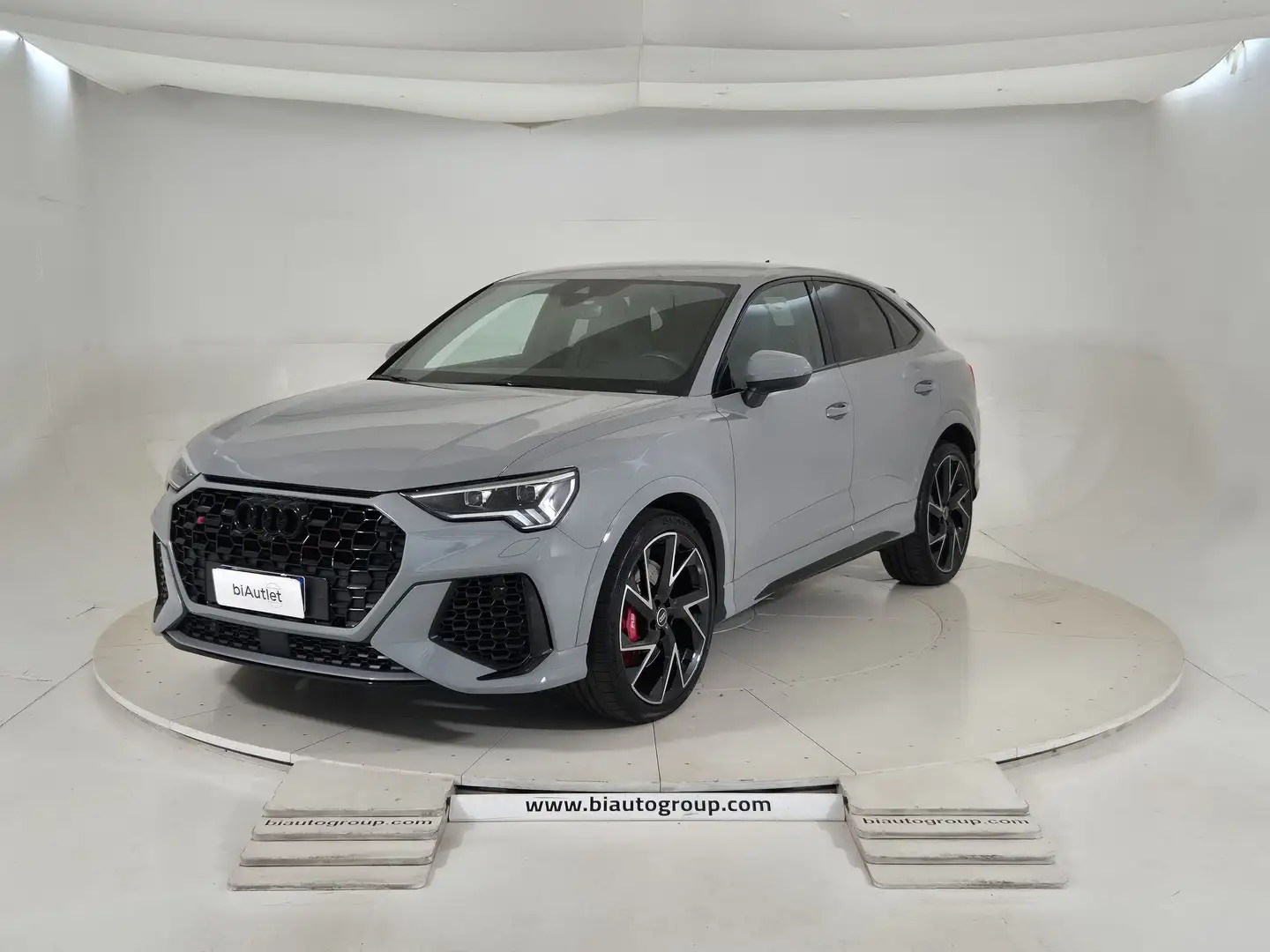 Audi Q3 2019 Sportback Benzina Sportback RS 2.5 quattro s Gris - 1