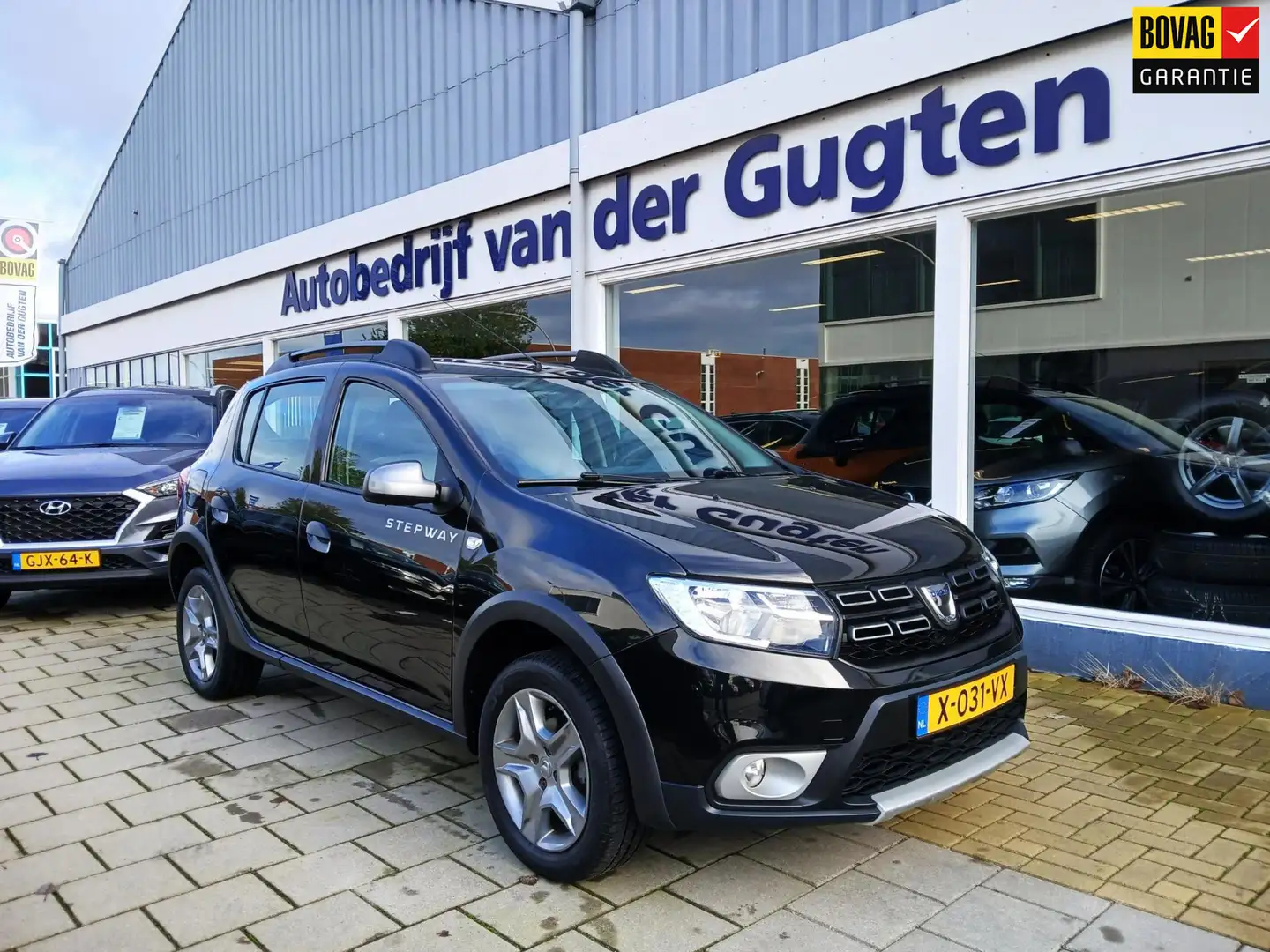 Dacia Sandero 0.9 TCe Tech Road Zwart - 1