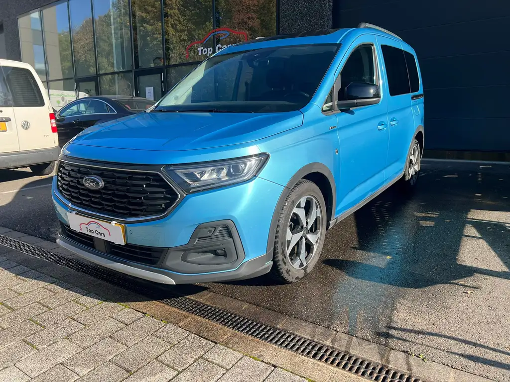 Ford Tourneo Connect 2023 из Европы — купить под ключ