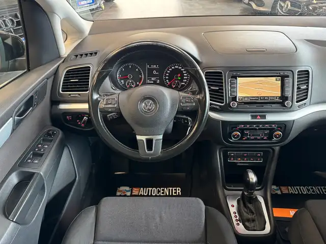 Volkswagen Sharan view 8