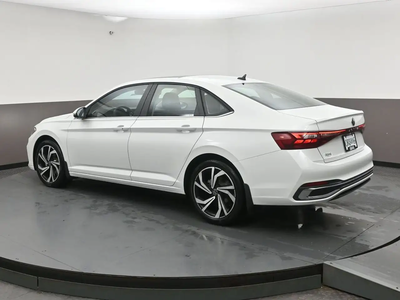 Volkswagen Jetta снимка Volkswagen Jetta