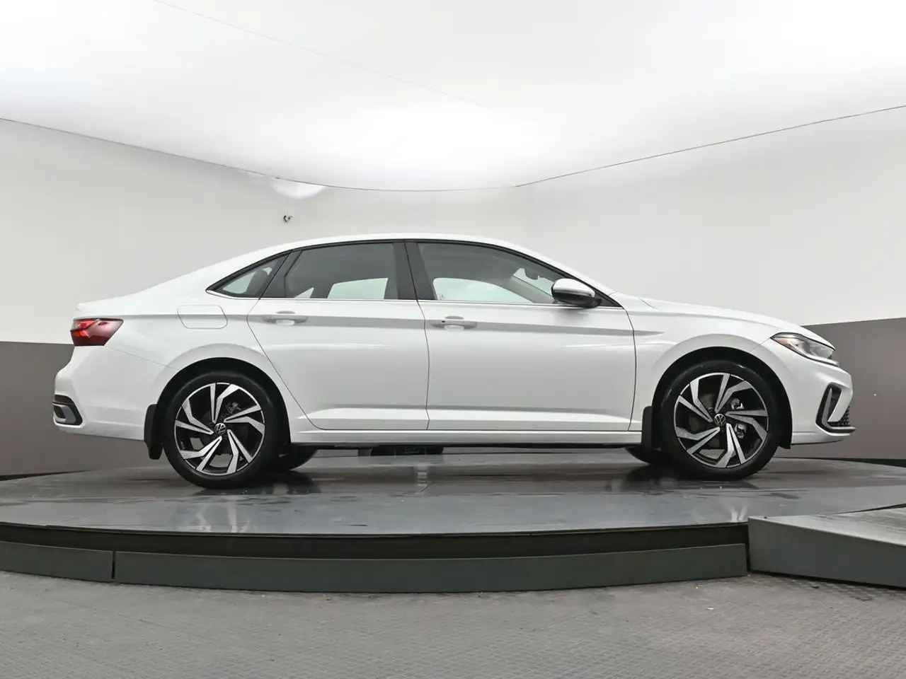 Volkswagen Jetta снимка Volkswagen Jetta