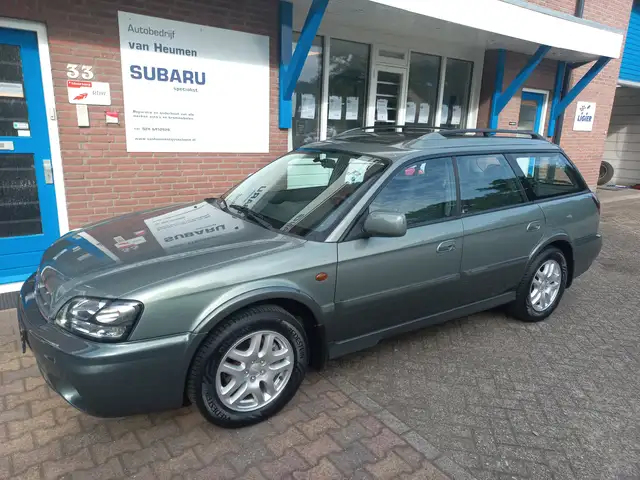 Subaru OUTBACK 2.5  AWD