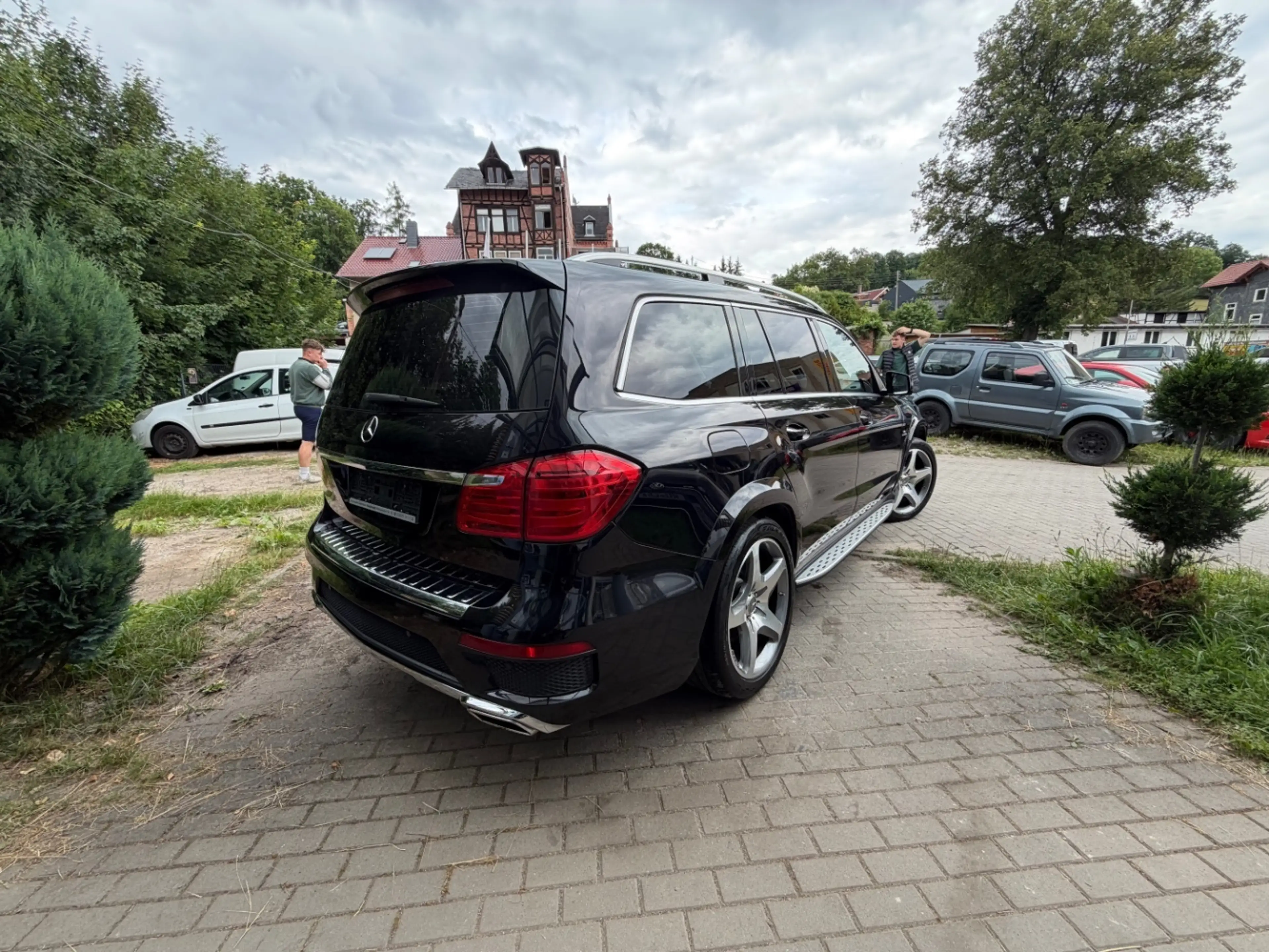 Mercedes-Benz GL 500 4 matic AMG AHK 7 Sitzer Massagesitze — photo 5