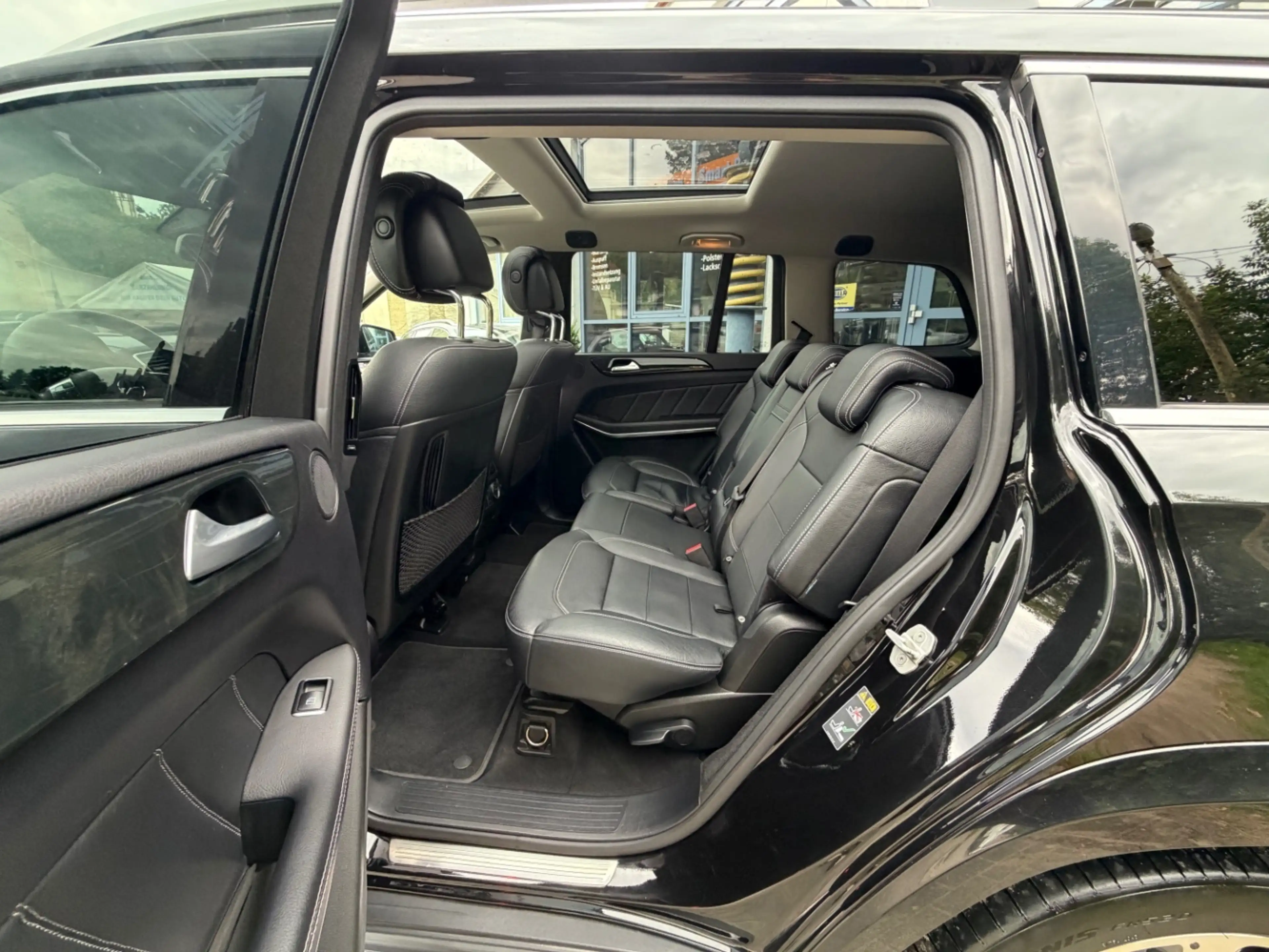 Mercedes-Benz GL 500 4 matic AMG AHK 7 Sitzer Massagesitze — photo 14