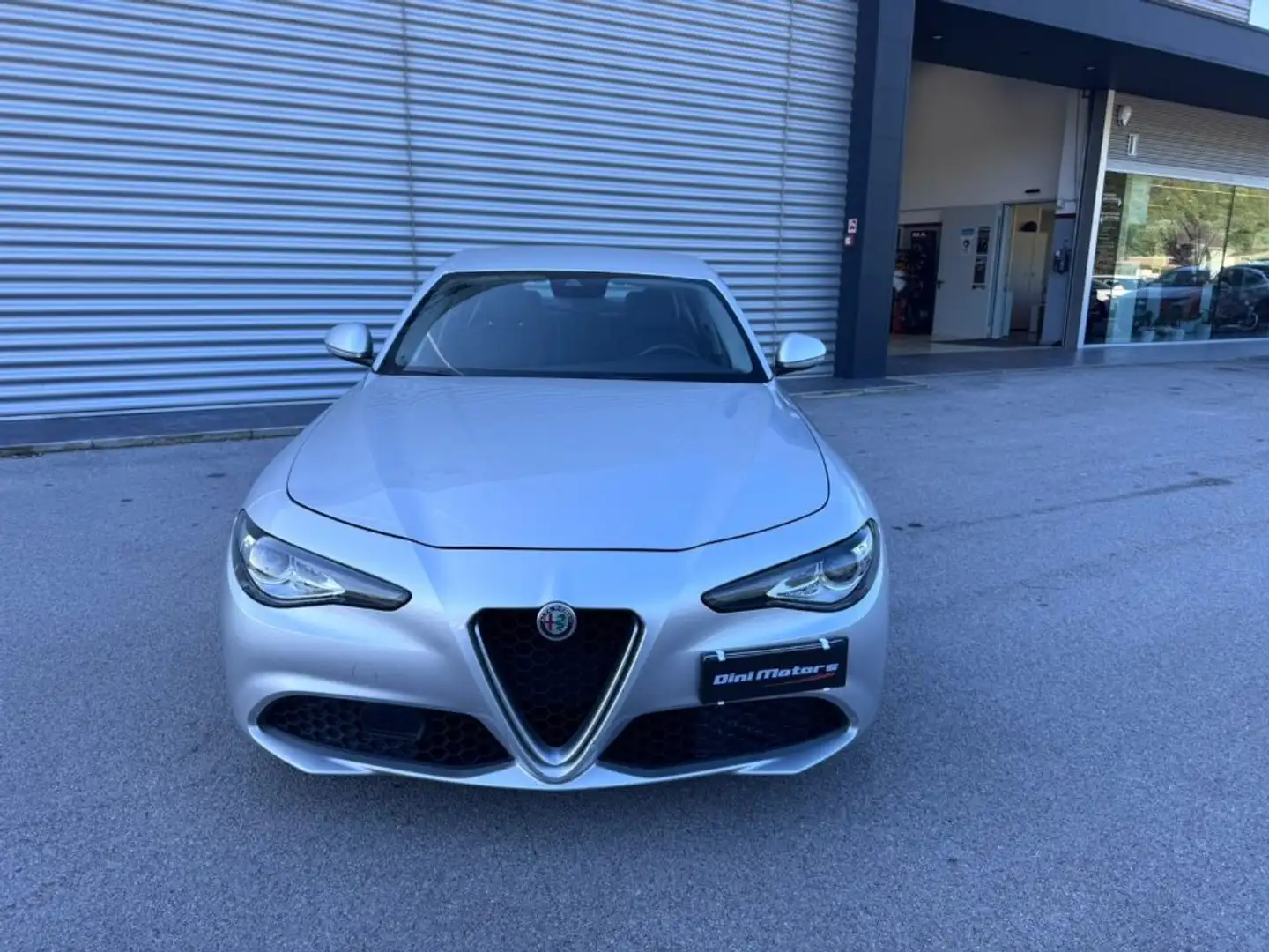 Alfa Romeo Giulia 2.2 Turbodiesel 150 CV AT8 Super OK DISTRIBUZIONE Argento - 2