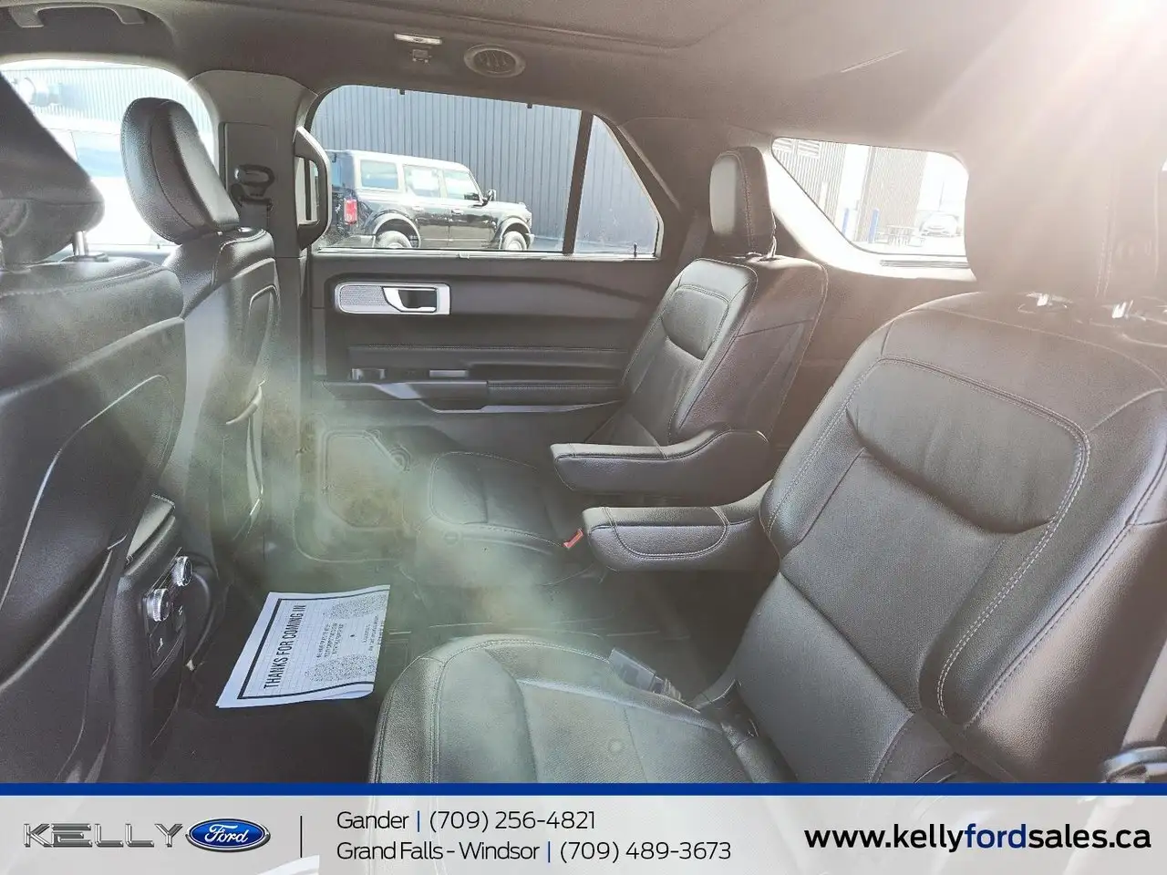 Ford Explorer снимка Ford Explorer