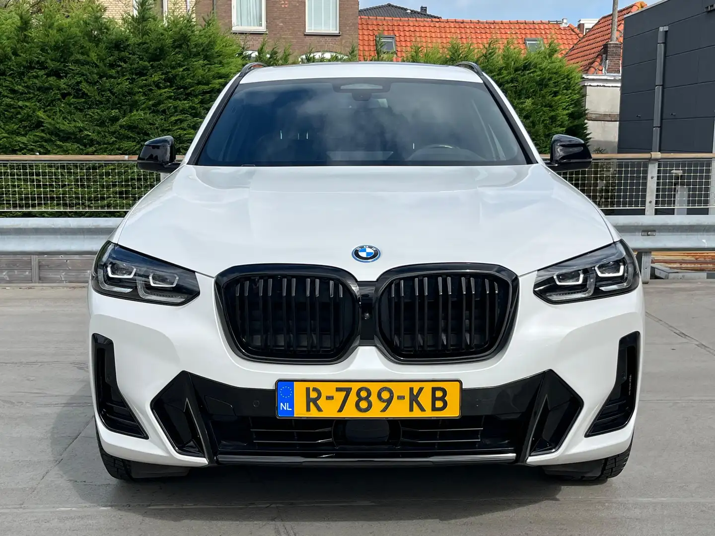BMW iX3 High Executive 80 kWh | Shadow Line | 20" LM velge Blanc - 2