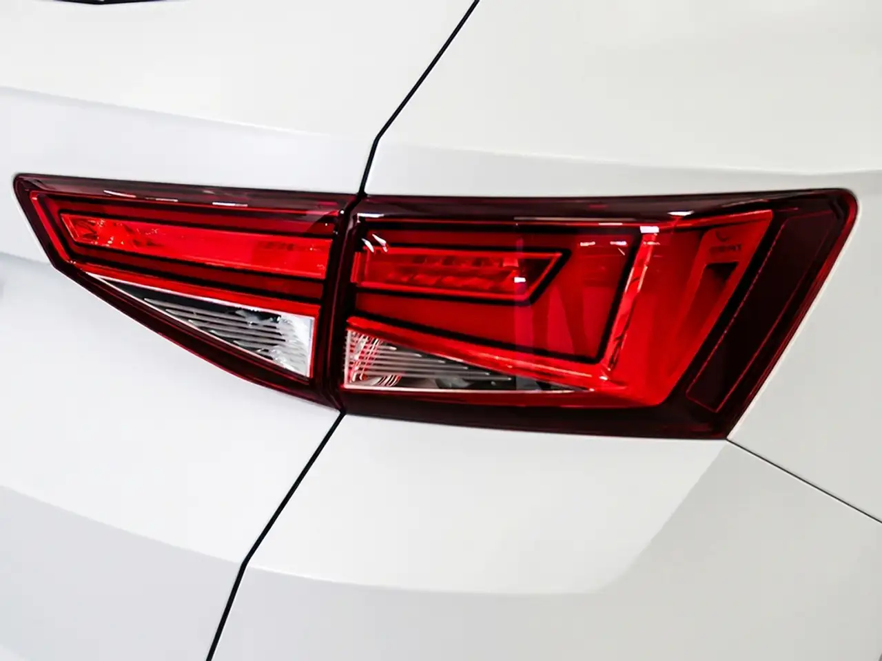 SEAT Ateca 2026 — фото 11