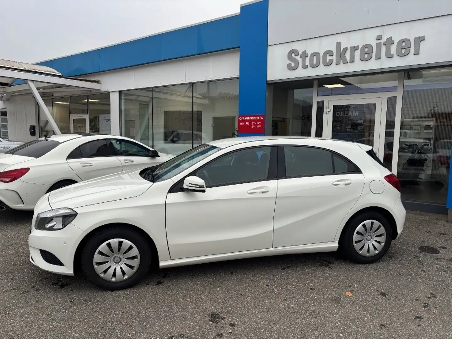 Mercedes-Benz A 180 CDI BlueEfficiency Weiß - 2