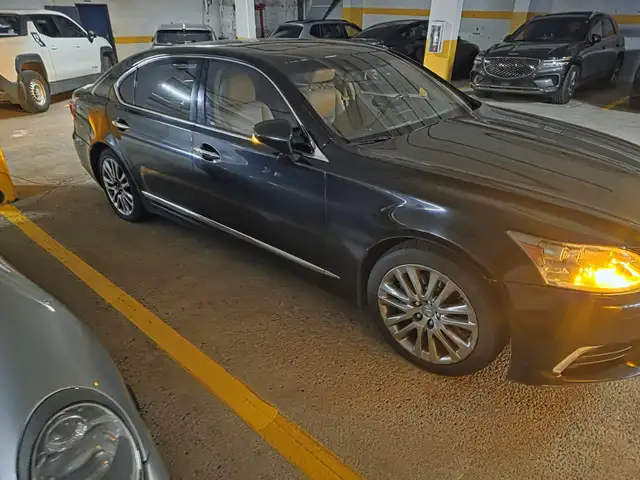 Lexus LS 600h L 2013 — photo 4