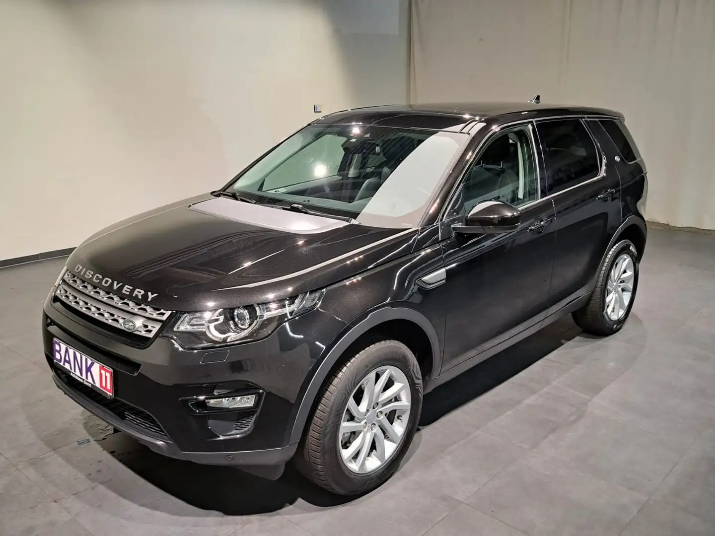 Land Rover Discovery Sport Pure Noir - 1