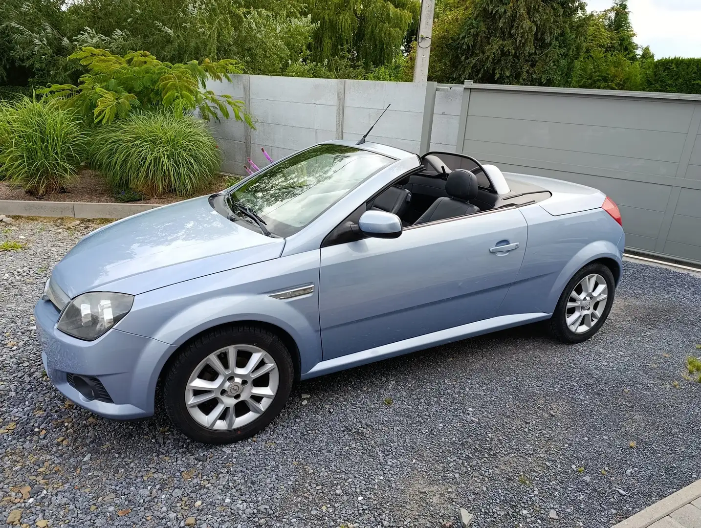 Opel Tigra Tigra Twintop 1.4i XEP 16v Cosmo Argintiu - 1