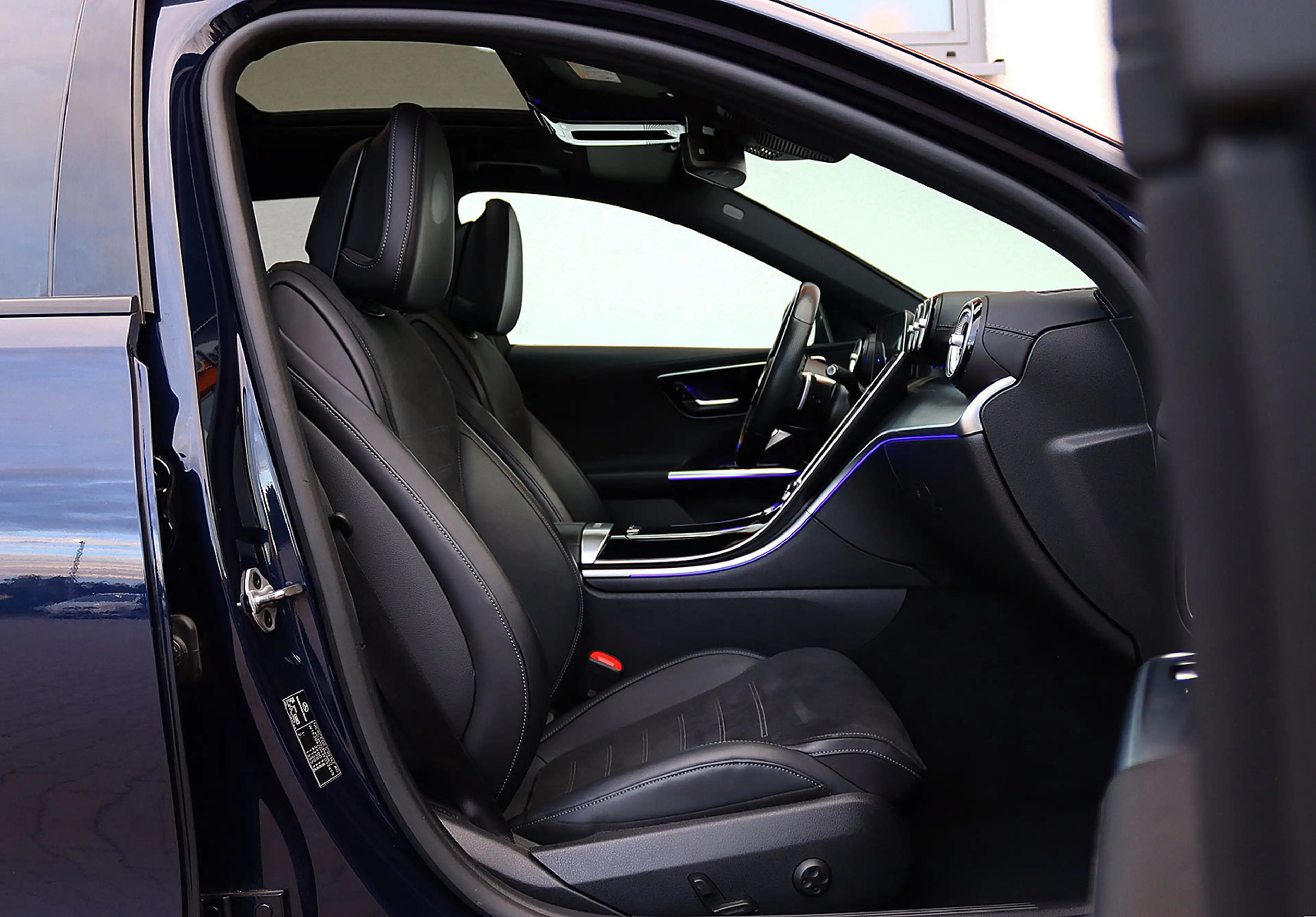 Mercedes-Benz C 220 d T 3x AMG DISTRONIC+PANO+KAMERA+HEADUP — photo 9
